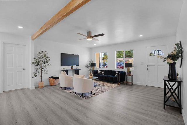 2271 Judith, San Diego, CA 92154