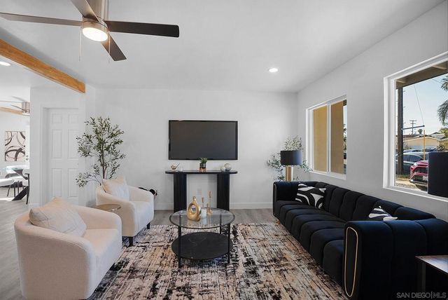 2271 Judith, San Diego, CA 92154