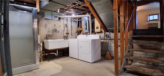 1895 Bruce Lane, Grand Island, NY 14072