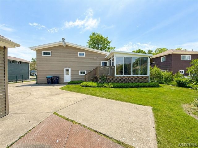 1895 Bruce Lane, Grand Island, NY 14072
