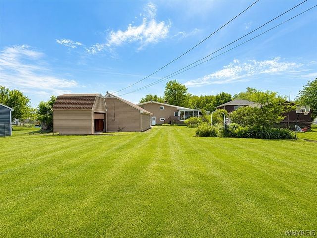 1895 Bruce Lane, Grand Island, NY 14072