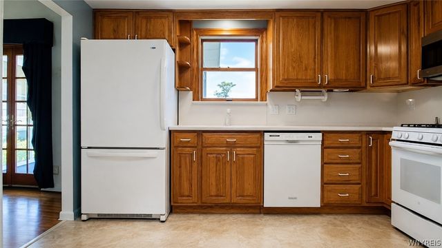 1895 Bruce Lane, Grand Island, NY 14072