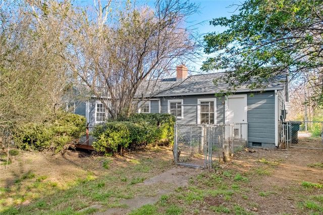 739 E Jackson Drive, Fayetteville, AR 72701