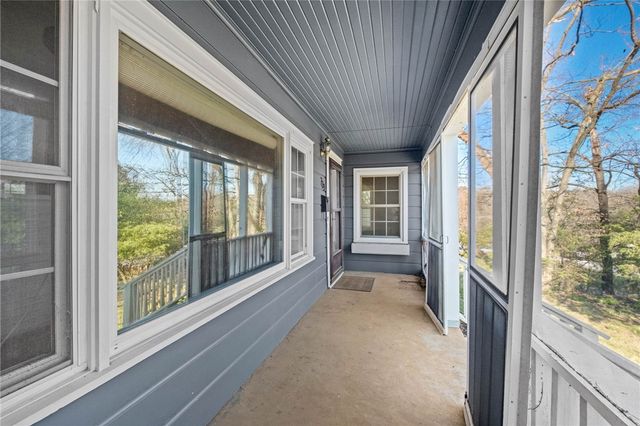 739 E Jackson Drive, Fayetteville, AR 72701