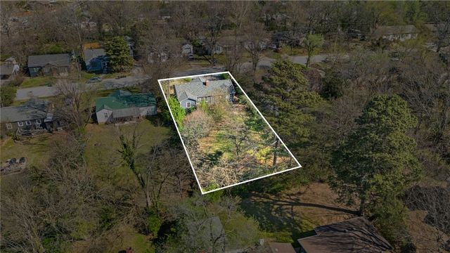 739 E Jackson Drive, Fayetteville, AR 72701