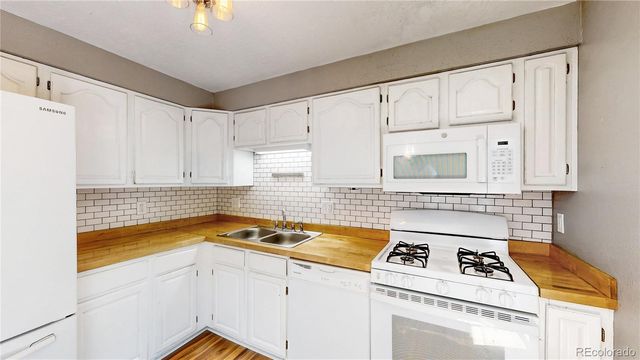 205 Lawley Drive, Erie, CO 80516