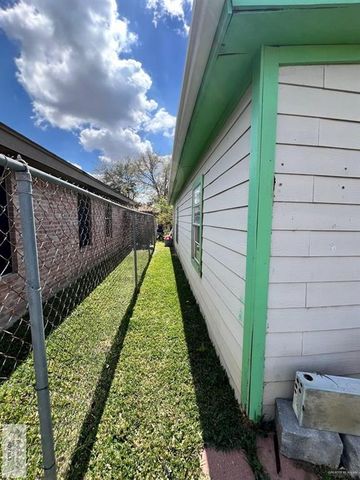 6931 Nansa Drive, Brownsville, TX 78526