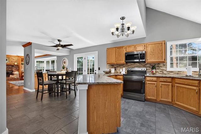 2679 Sunny Meadows Drive, St Charles, MO 63303