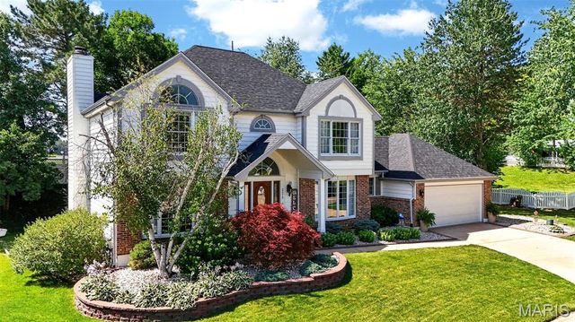 2679 Sunny Meadows Drive, St Charles, MO 63303