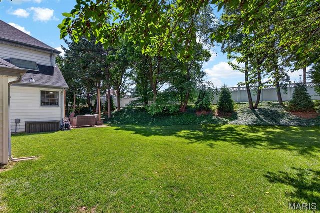 2679 Sunny Meadows Drive, St Charles, MO 63303