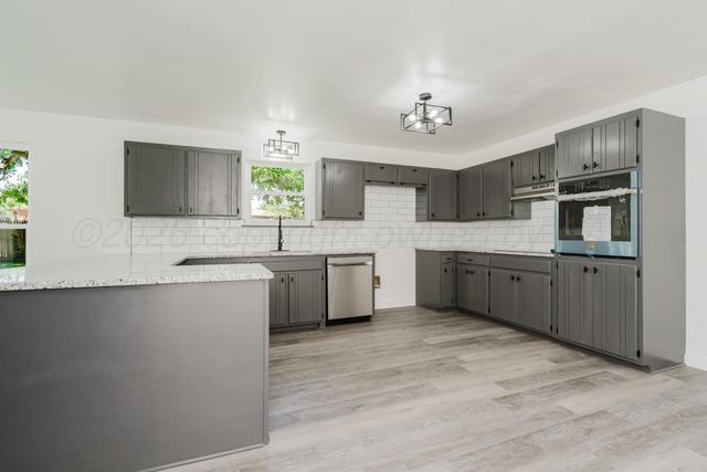 7505 DREYFUSS Drive, Amarillo, TX 79121