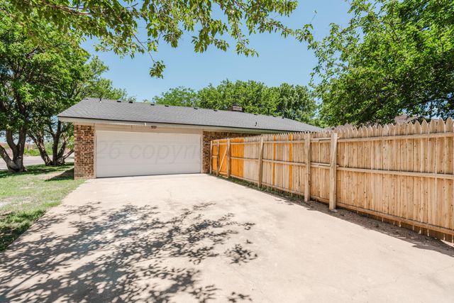 7505 DREYFUSS Drive, Amarillo, TX 79121