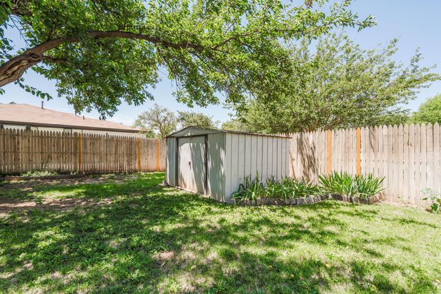 7505 DREYFUSS Drive, Amarillo, TX 79121