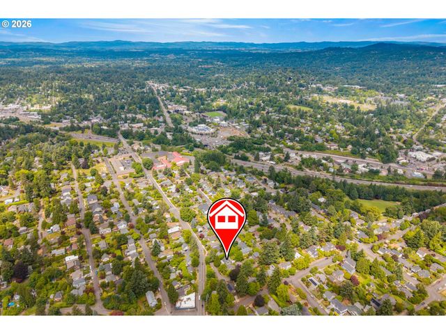 1217 Sw SPRING GARDEN St, Portland, OR 97219