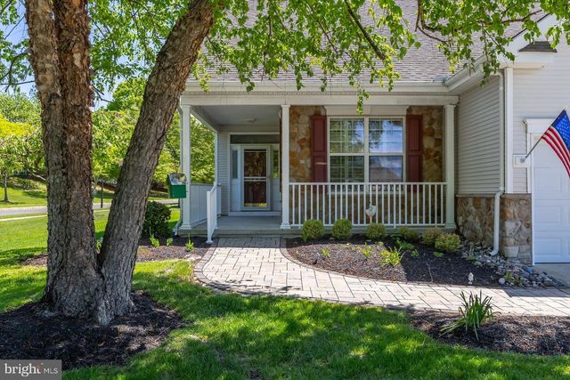 2 QUINTON CT, Swedesboro, NJ 08085