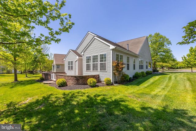 2 QUINTON CT, Swedesboro, NJ 08085