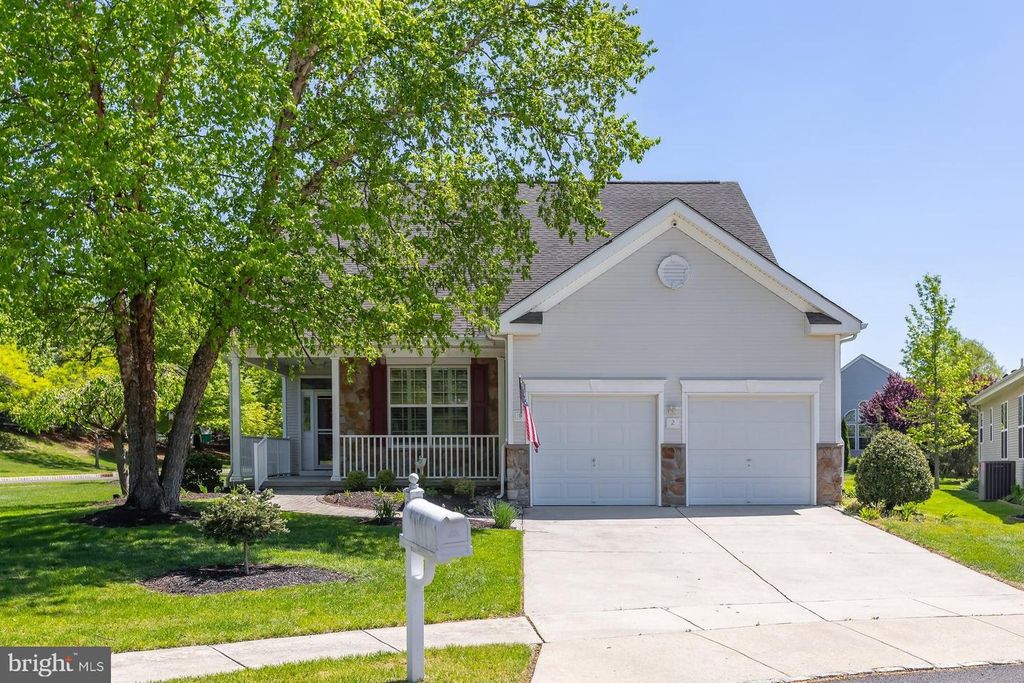 2 QUINTON CT, Swedesboro, NJ 08085