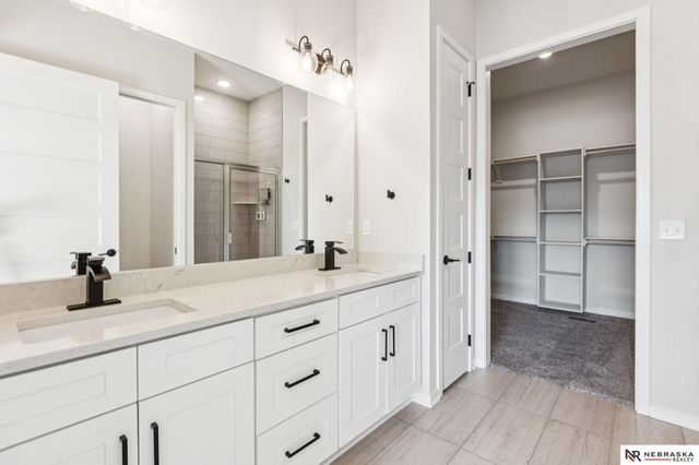 18411 Patrick Avenue, Elkhorn, NE 68022