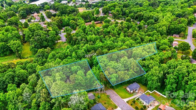550 & 553 7th Street SE, Hickory, NC 28602