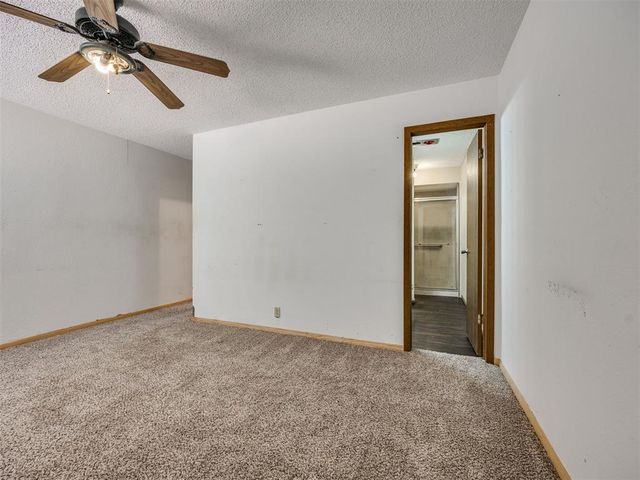9795 Hefner Village Boulevard, Oklahoma City, OK 73162