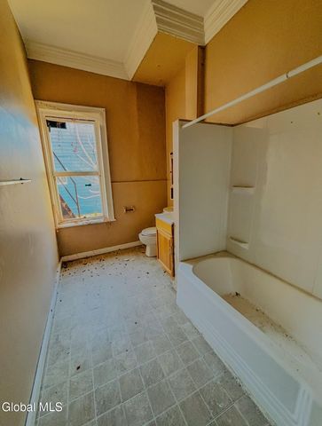 247 Quail Street, Albany, NY 12203