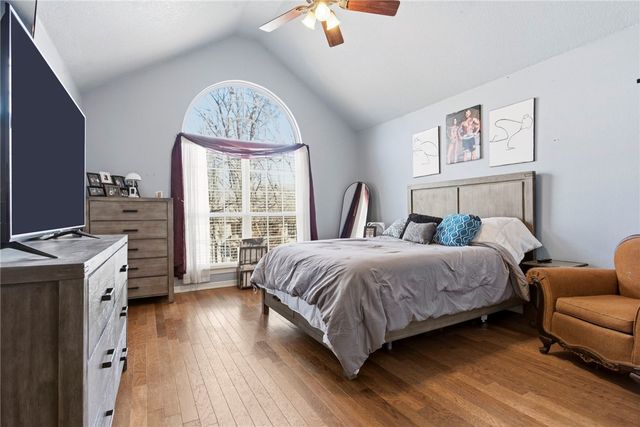 5034 W Stepney Court, Fayetteville, AR 72704