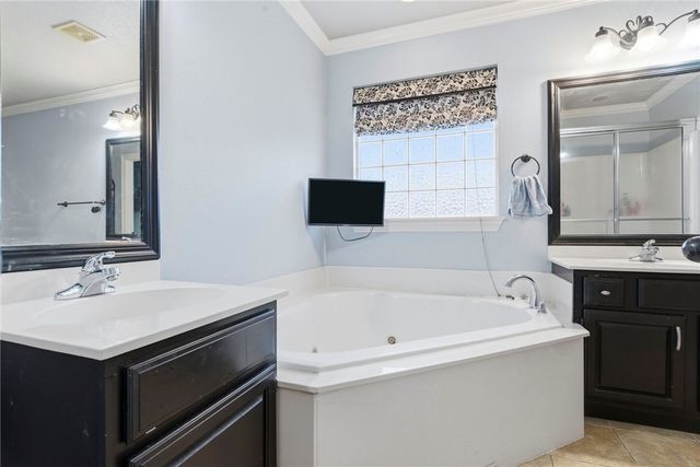 5034 W Stepney Court, Fayetteville, AR 72704