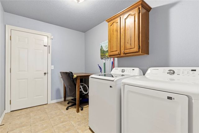 5034 W Stepney Court, Fayetteville, AR 72704