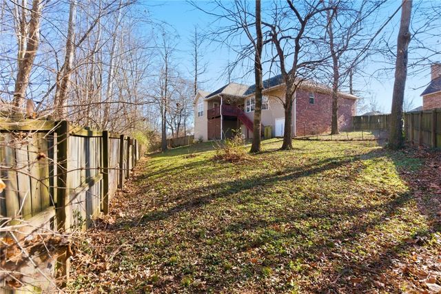 5034 W Stepney Court, Fayetteville, AR 72704