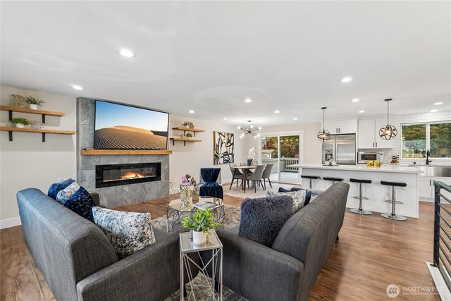 17728 161st Avenue SE, Renton, WA 98058