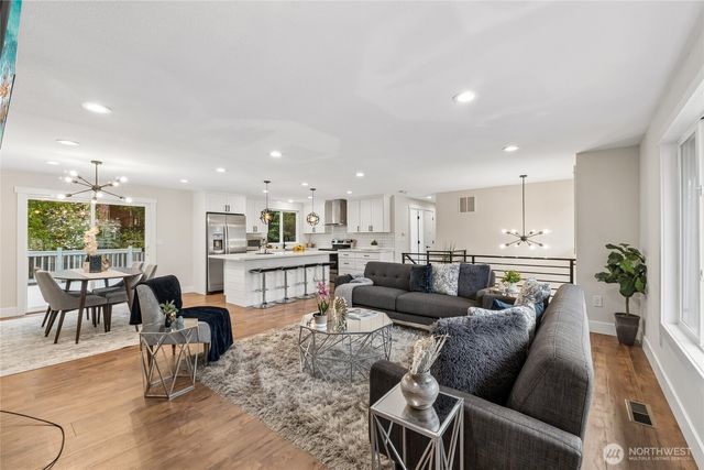 17728 161st Avenue SE, Renton, WA 98058