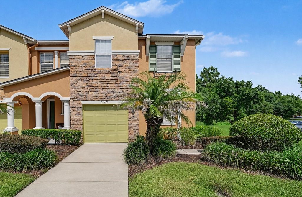 599 LAKE EAGLE LANE, Sanford, FL 32773