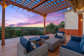 7324 Covered Bridge DR, Austin, TX 78736