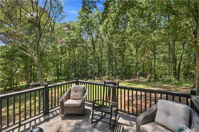 138 Smokestack Ridge, Fairmount, GA 30139