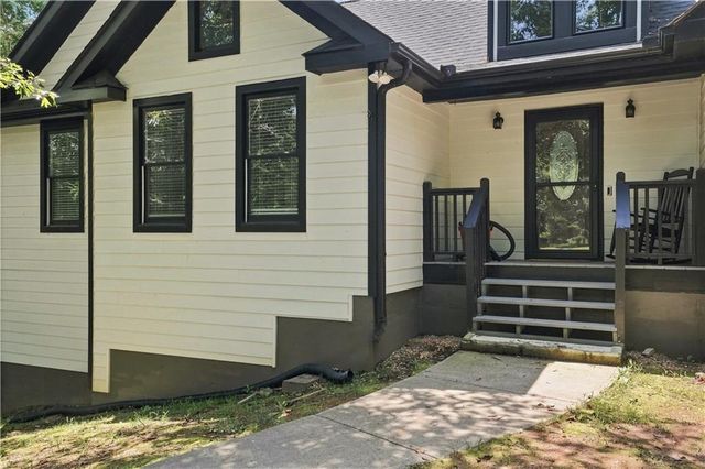 138 Smokestack Ridge, Fairmount, GA 30139