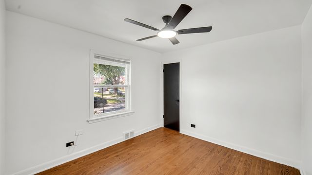 8459 S Elizabeth Street, Chicago, IL 60620