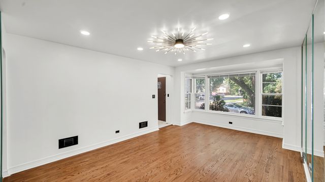 8459 S Elizabeth Street, Chicago, IL 60620
