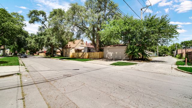 8459 S Elizabeth Street, Chicago, IL 60620