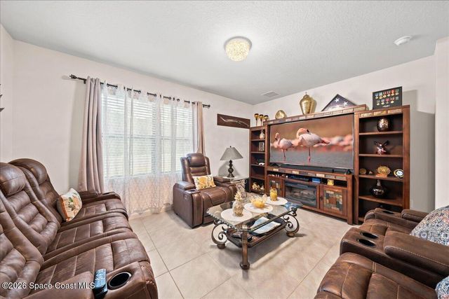 1518 Mineral Loop Drive NW, Palm Bay, FL 32907