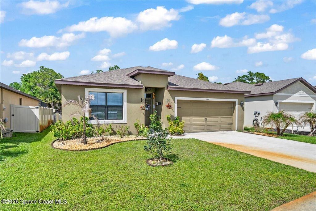 1518 Mineral Loop Drive NW, Palm Bay, FL 32907