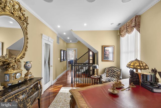 1225 HARBOR ISLAND WALK, Baltimore, MD 21230