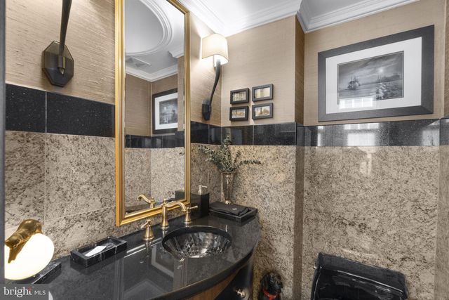 1225 HARBOR ISLAND WALK, Baltimore, MD 21230