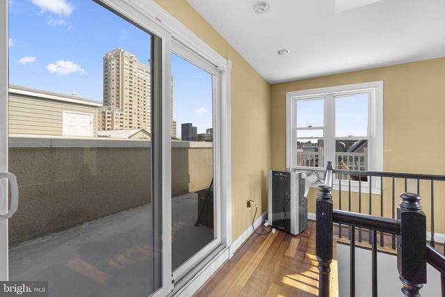 1225 HARBOR ISLAND WALK, Baltimore, MD 21230