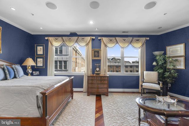 1225 HARBOR ISLAND WALK, Baltimore, MD 21230