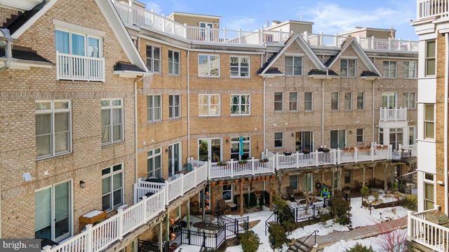 1225 HARBOR ISLAND WALK, Baltimore, MD 21230