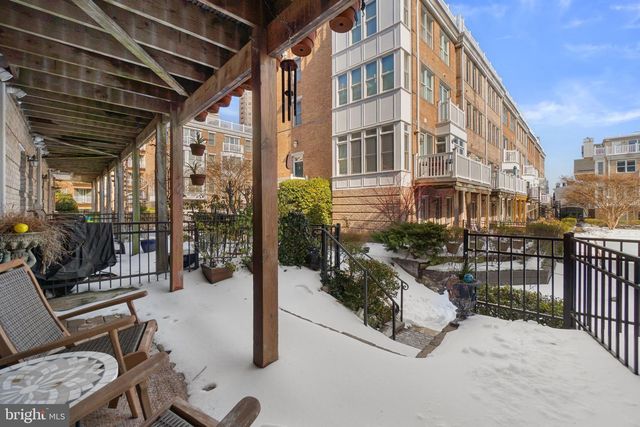 1225 HARBOR ISLAND WALK, Baltimore, MD 21230