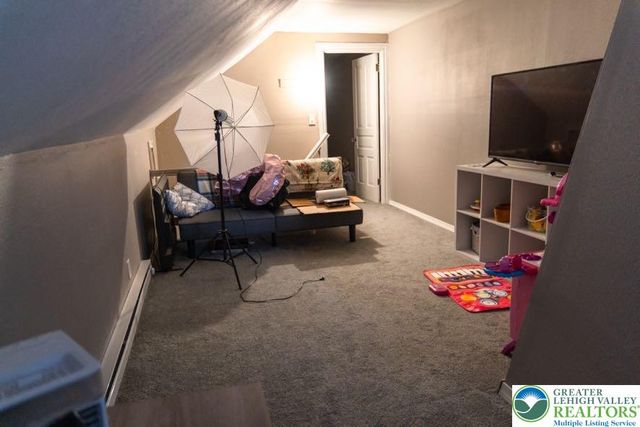 12 2nd Avenue, Lehighton Boro, PA 18235