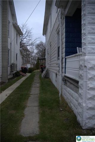 12 2nd Avenue, Lehighton Boro, PA 18235