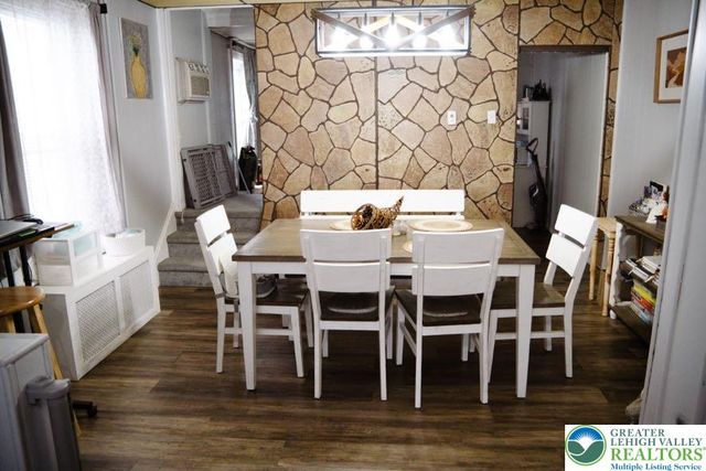 12 2nd Avenue, Lehighton Boro, PA 18235