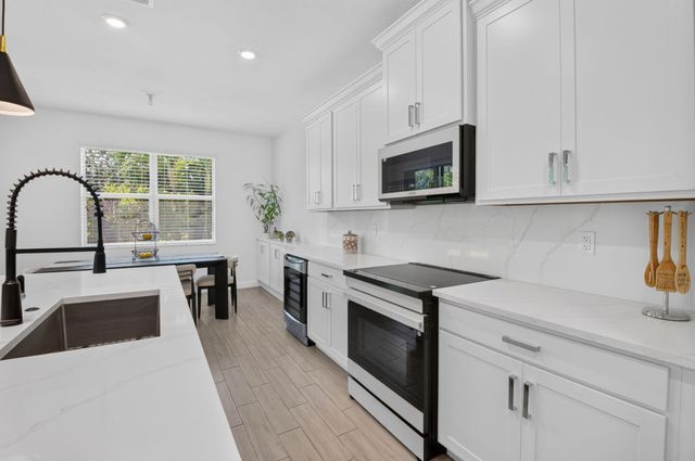 2665 Country Lake Trail, Boynton Beach, FL 33436